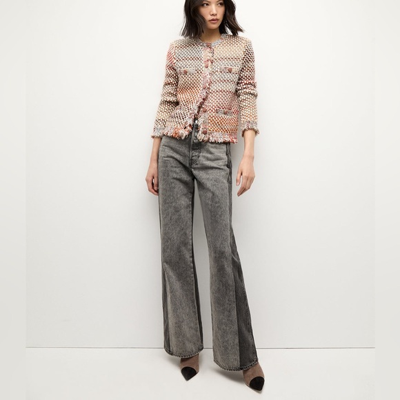 VERONICA BEARD Lisa Cap-Toe Mid-Heel Bootie. Size 7.5 Women
N3-9 - Picture 9 of 9